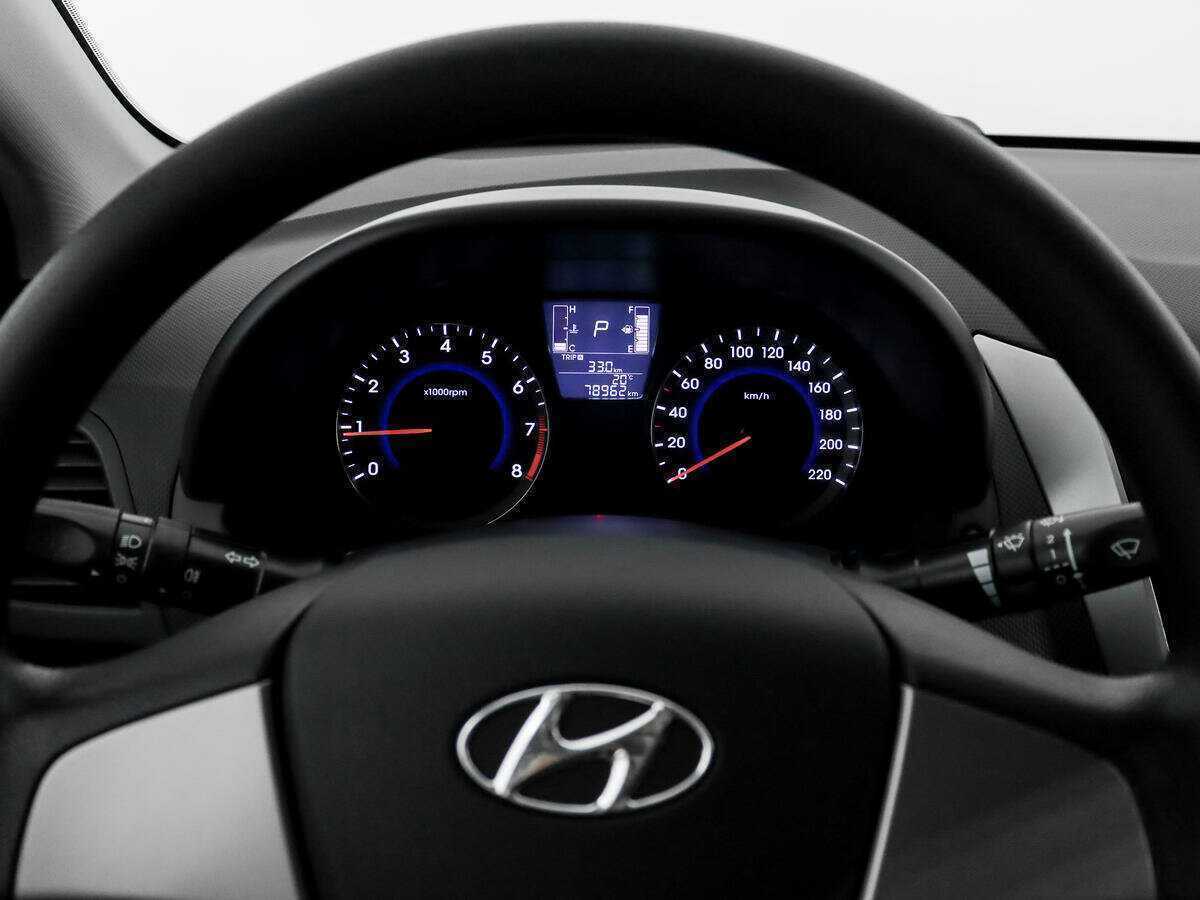 Б/У Хендай Солярис 2016 года. Фото: #15