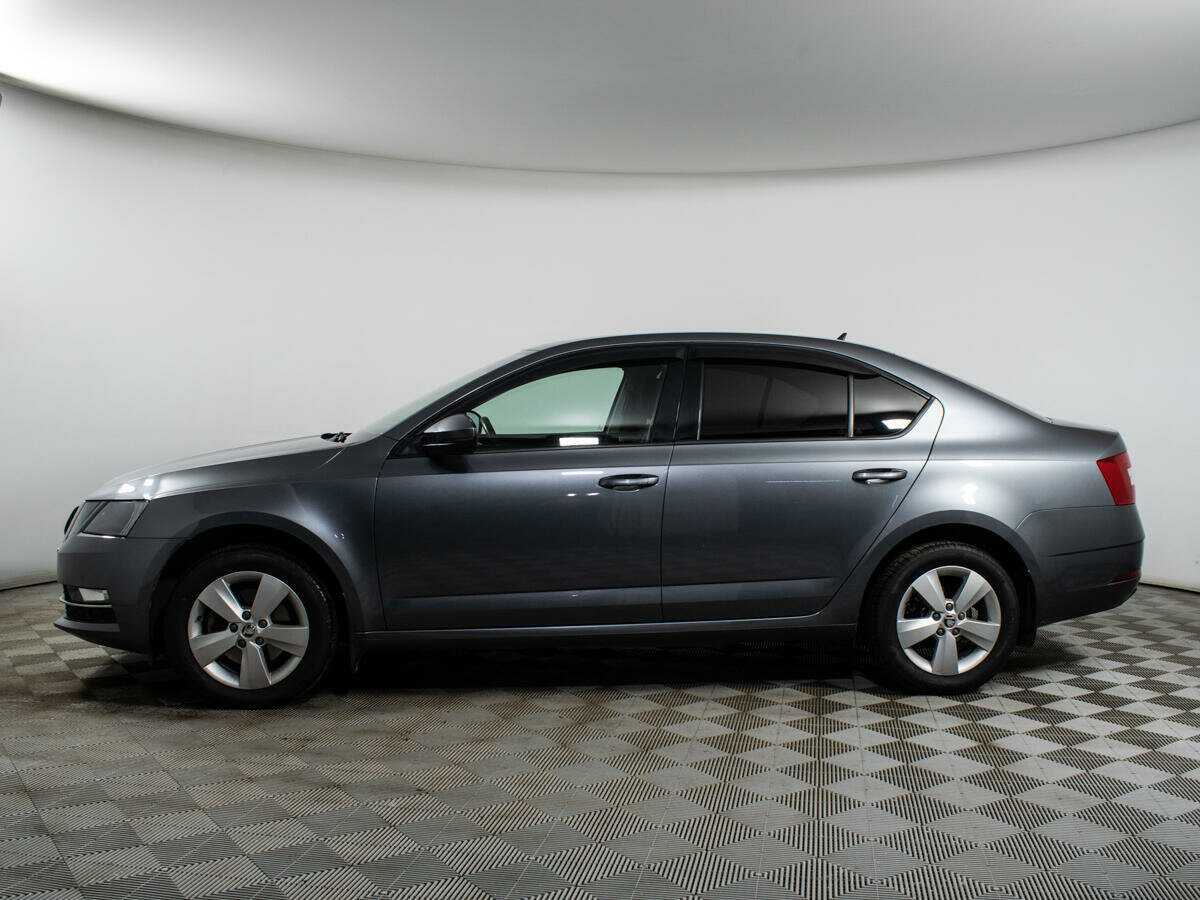 Б/У Шкода Октавия 2018 года. Фото: #7