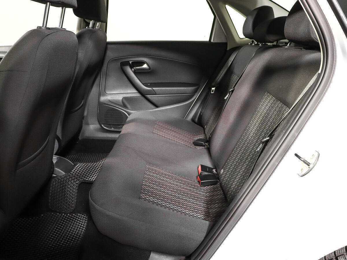 Б/У Фольксваген Поло 2020 года. Фото: #7