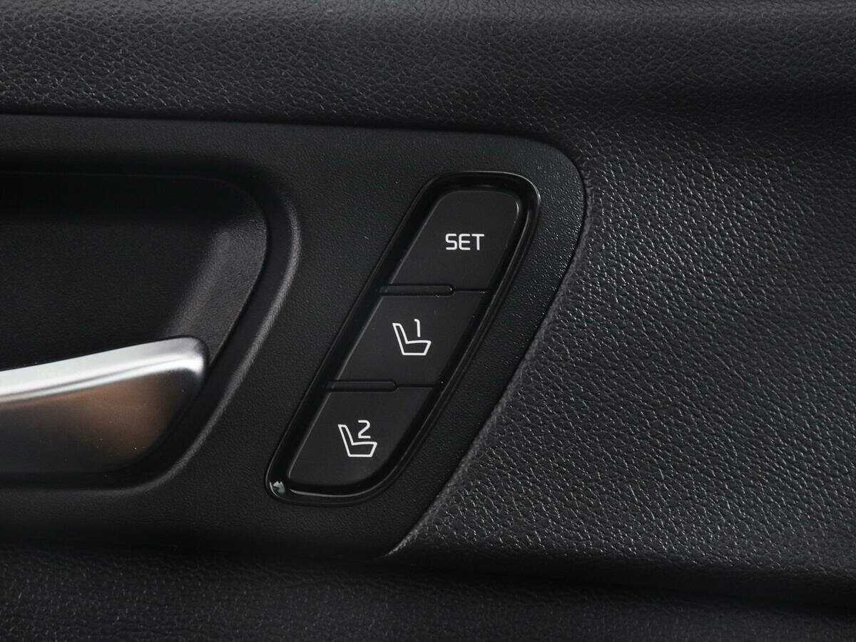 Б/У Киа Оптима 2016 года. Фото: #12