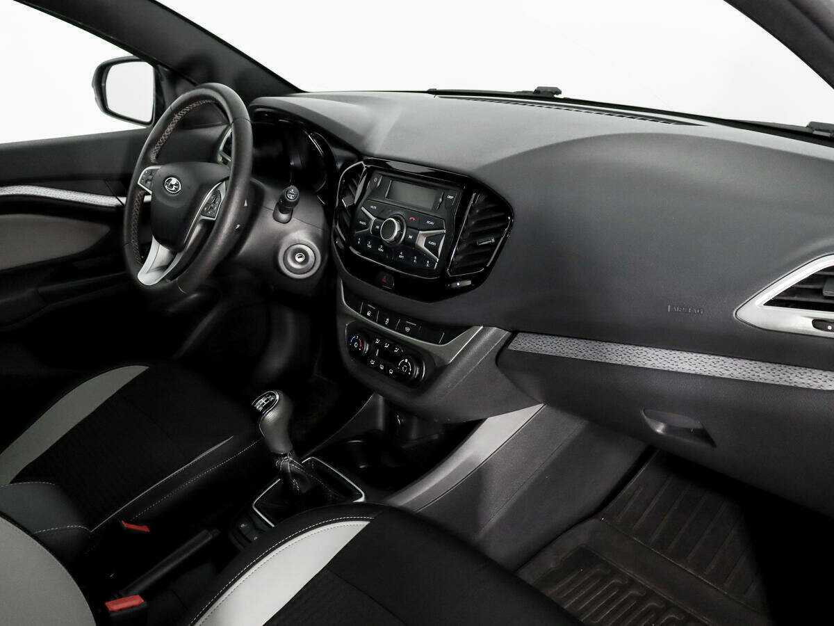 Б/У Лада (ВАЗ) Веста 2021 года. Фото: #10