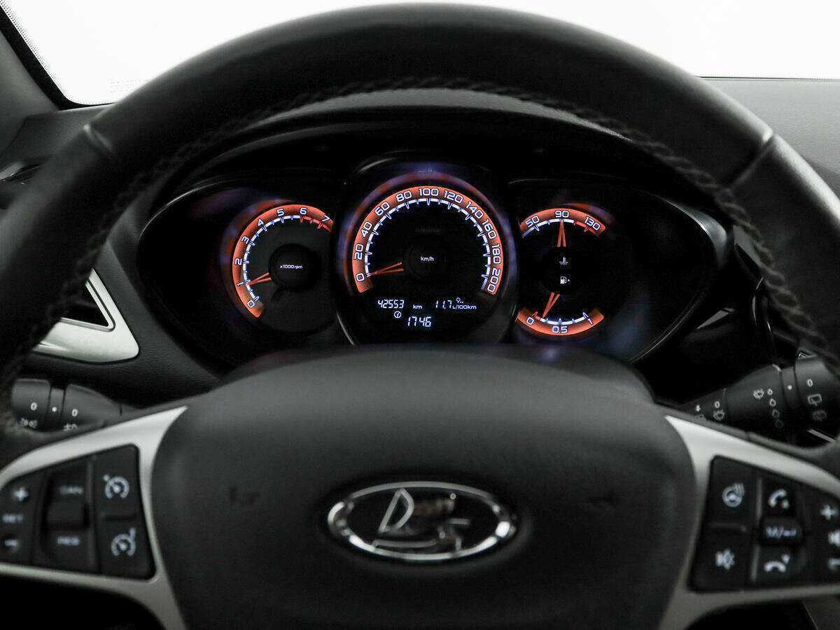 Б/У Лада (ВАЗ) Веста 2021 года. Фото: #12