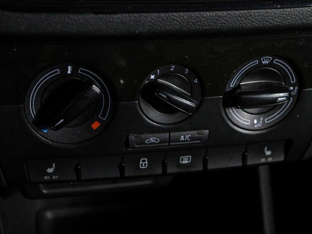 Б/У Шкода Рапид 2021 года. Фото: #16