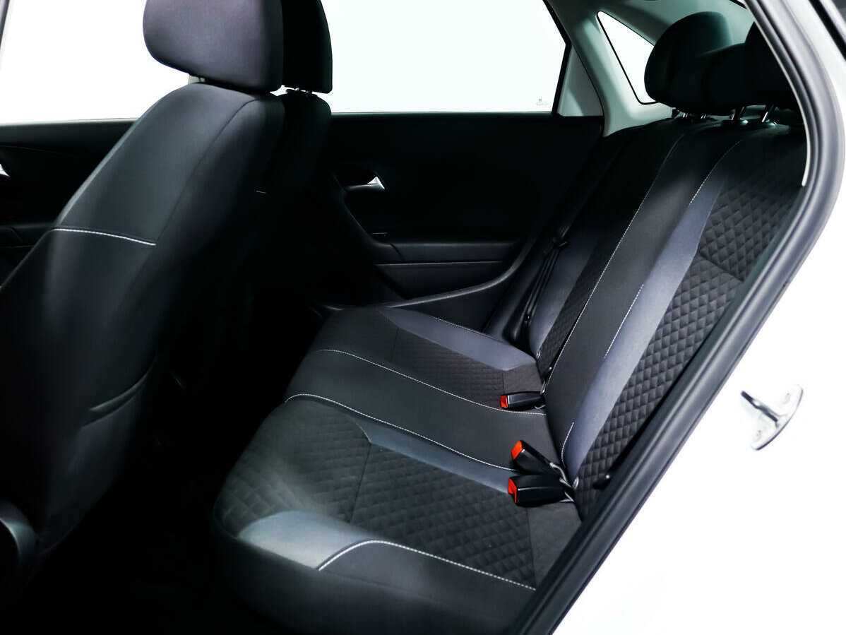 Б/У Фольксваген Поло 2019 года. Фото: #11