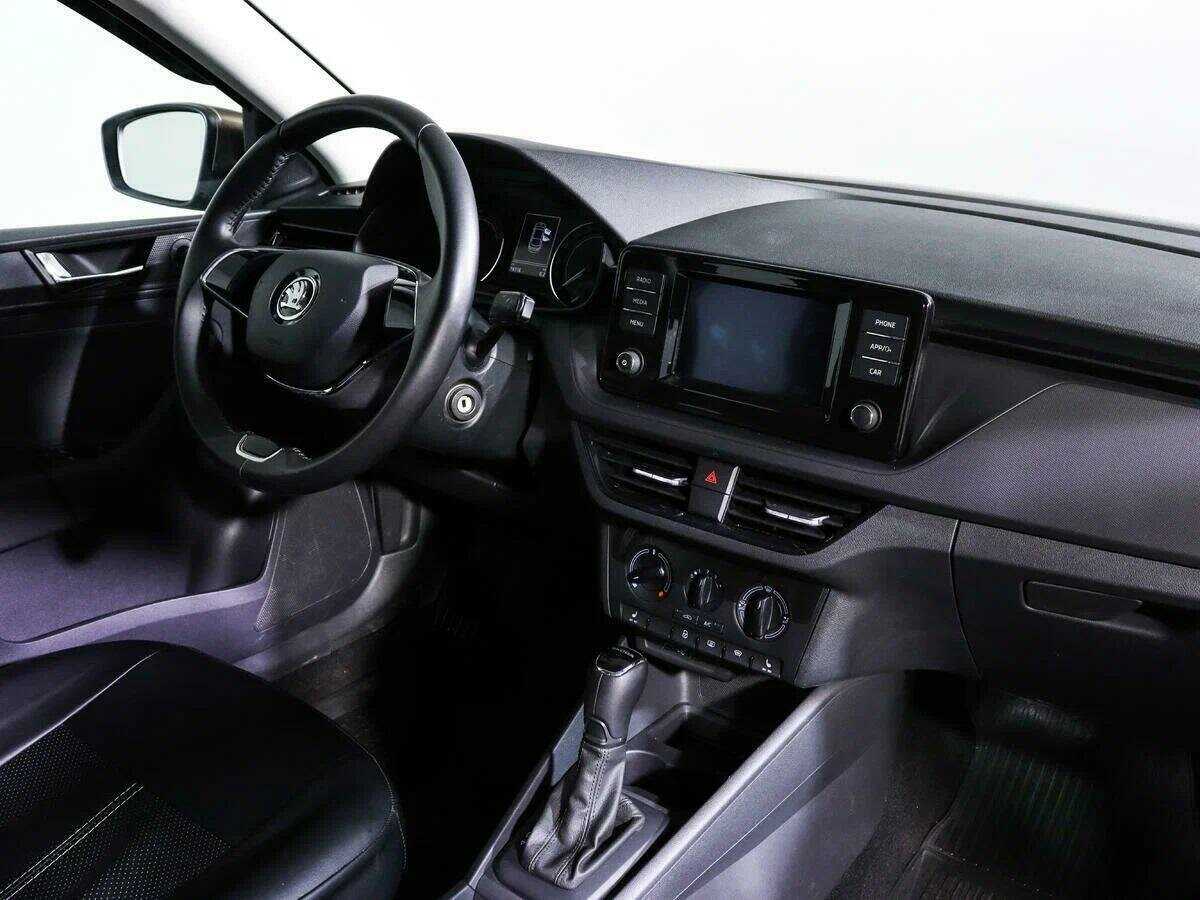 Б/У Шкода Рапид 2021 года. Фото: #6