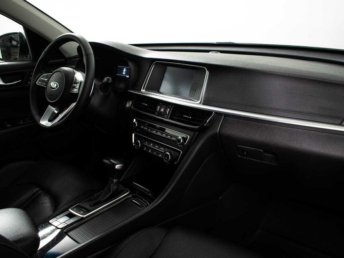 Б/У Киа Оптима 2019 года. Фото: #7