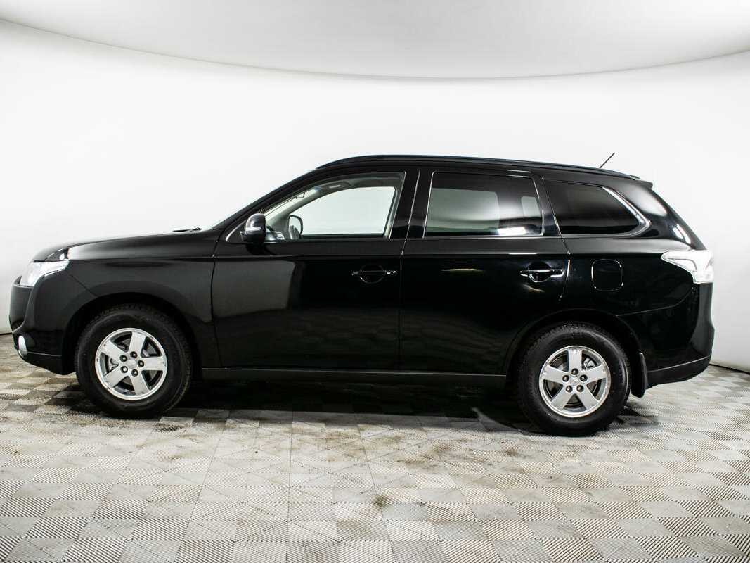 Б/У Митсубиши Оутлэндер 2013 года. Фото: #7