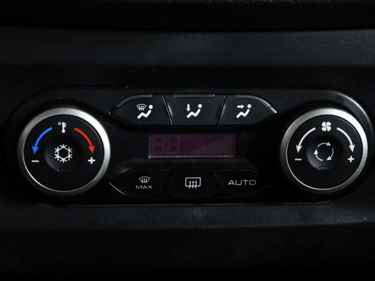 Б/У Лада (ВАЗ) ИКСРЭЙ 2016 года. Фото: #17