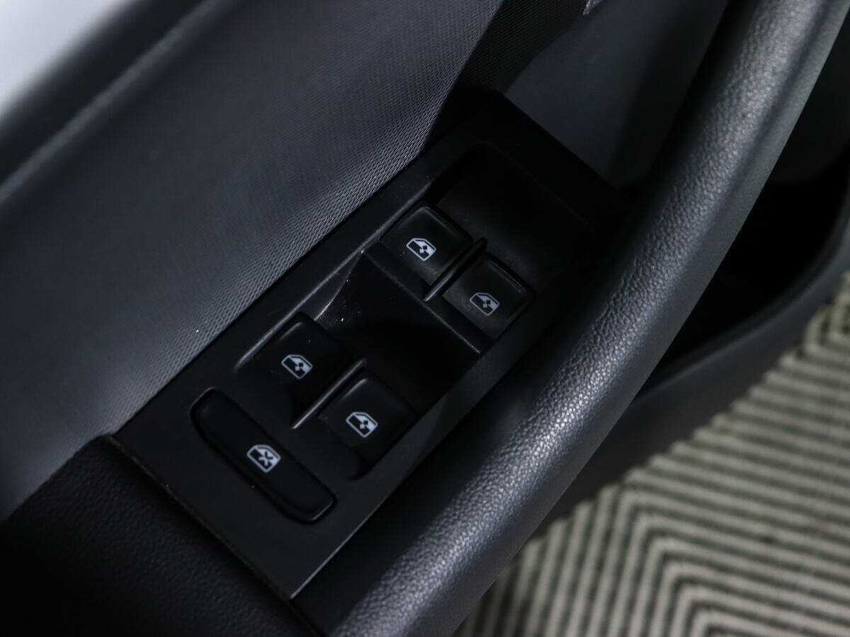 Б/У Шкода Рапид 2019 года. Фото: #15