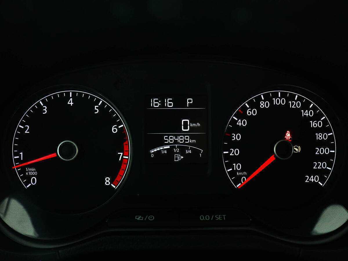 Б/У Фольксваген Поло 2019 года. Фото: #10