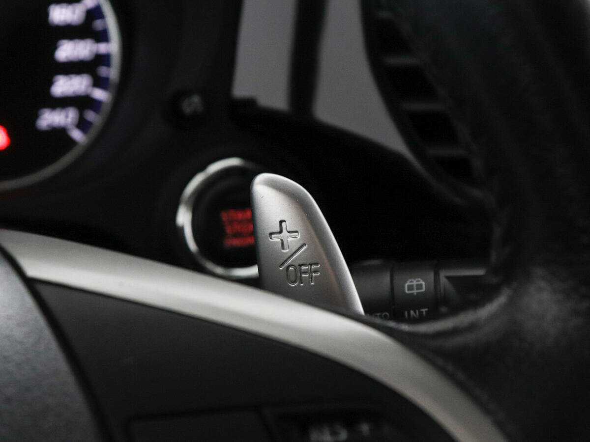 Б/У Митсубиши Оутлэндер 2013 года. Фото: #14