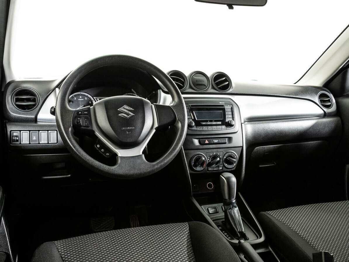 Б/У Сузуки Витара 2017 года. Фото: #10