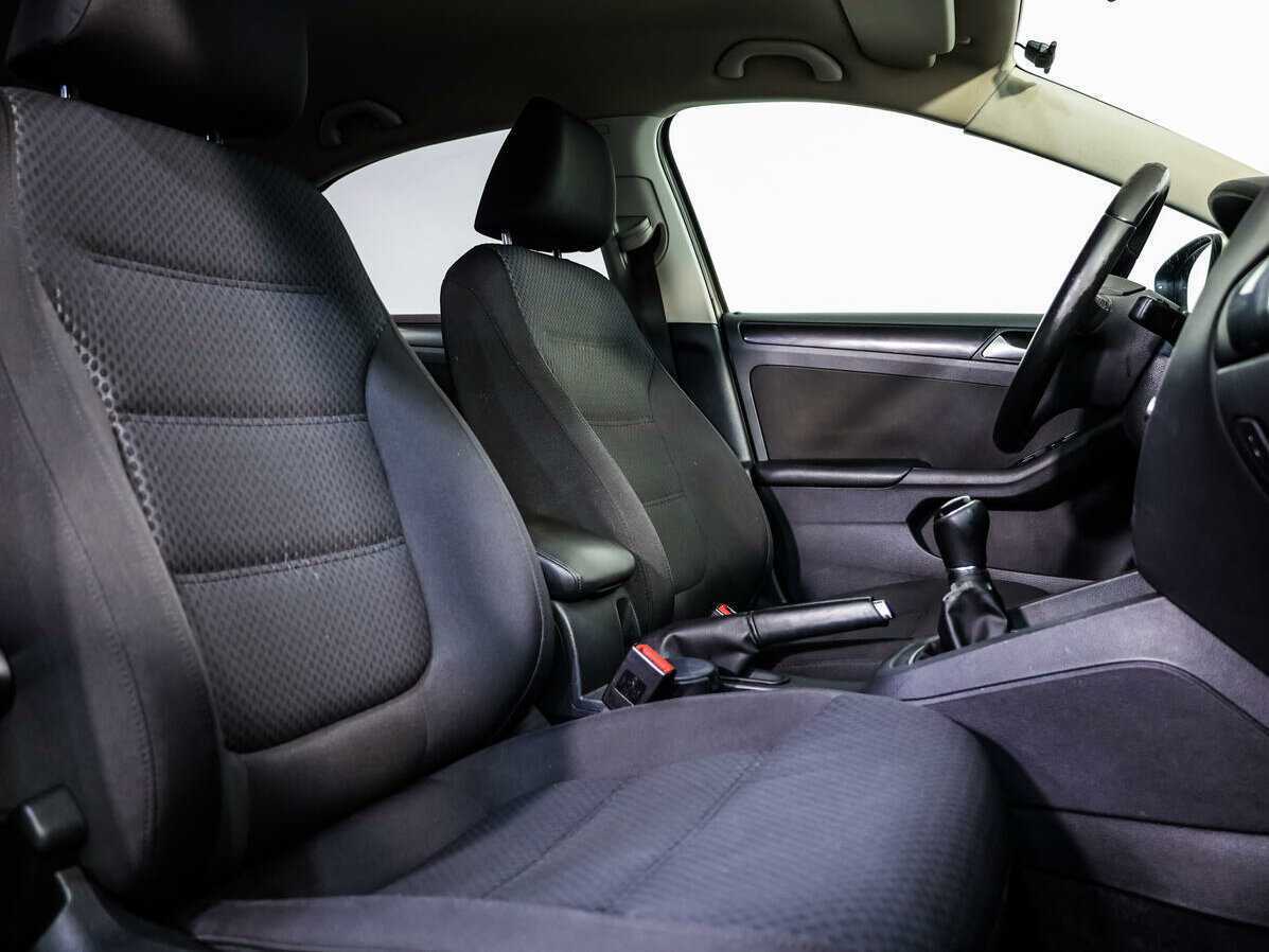 Б/У Фольксваген Джетта 2012 года. Фото: #10