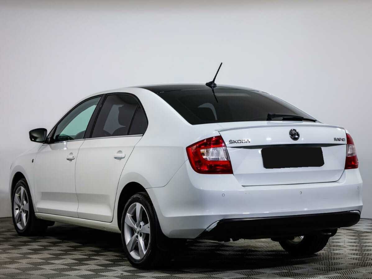 Б/У Шкода Рапид 2017 года. Фото: #5