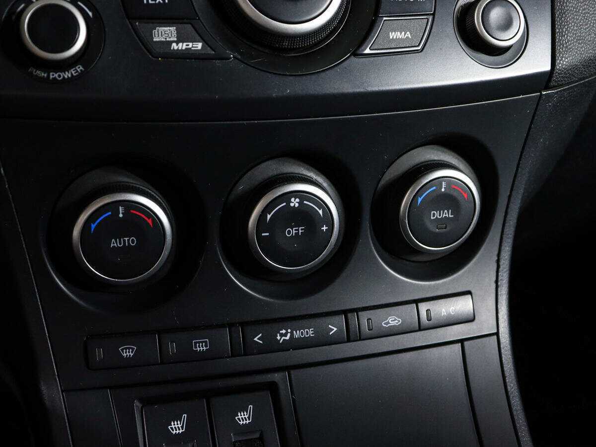 Б/У Мазда 3 2012 года. Фото: #15