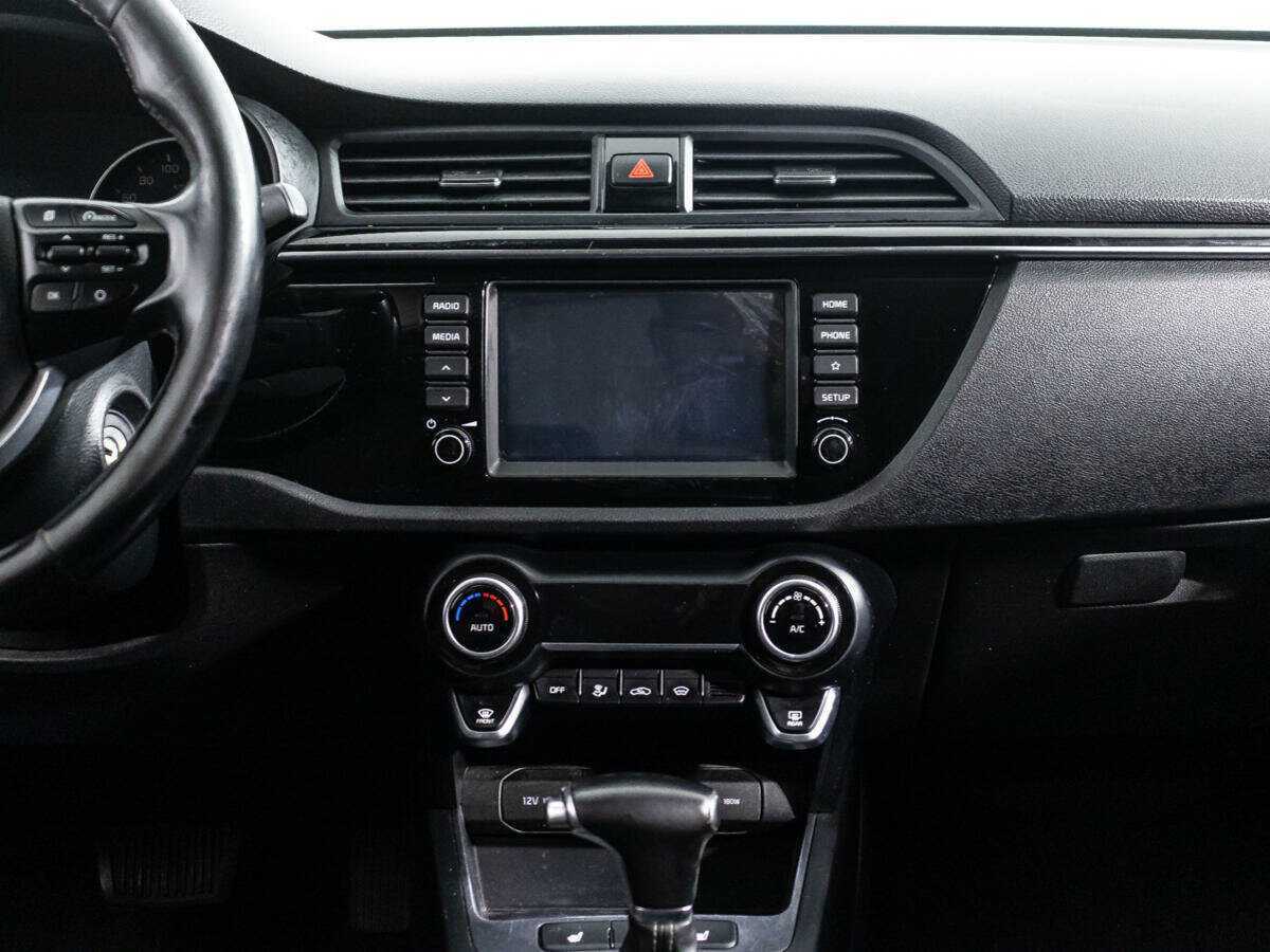 Б/У Киа Рио 2019 года. Фото: #13