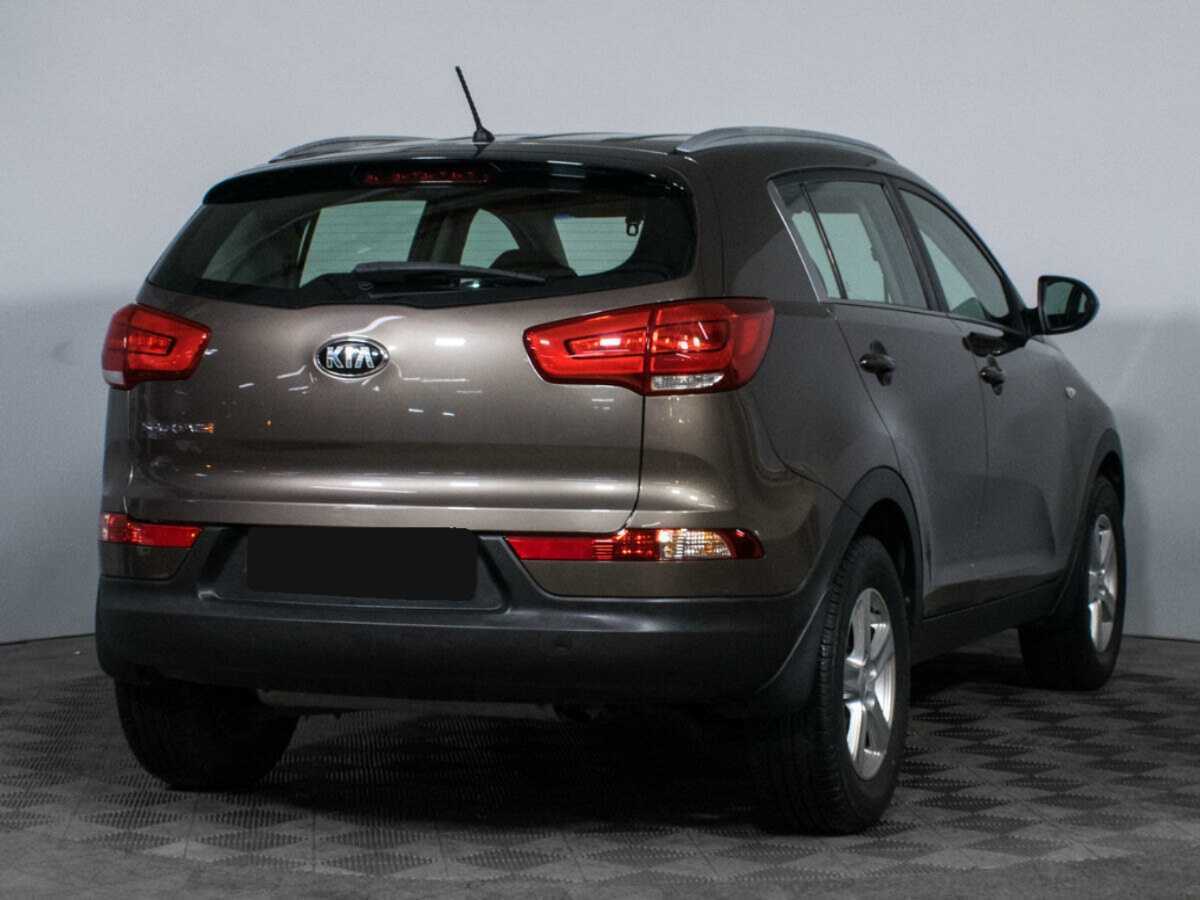 Б/У Киа Спортейдж 2015 года. Фото: #3