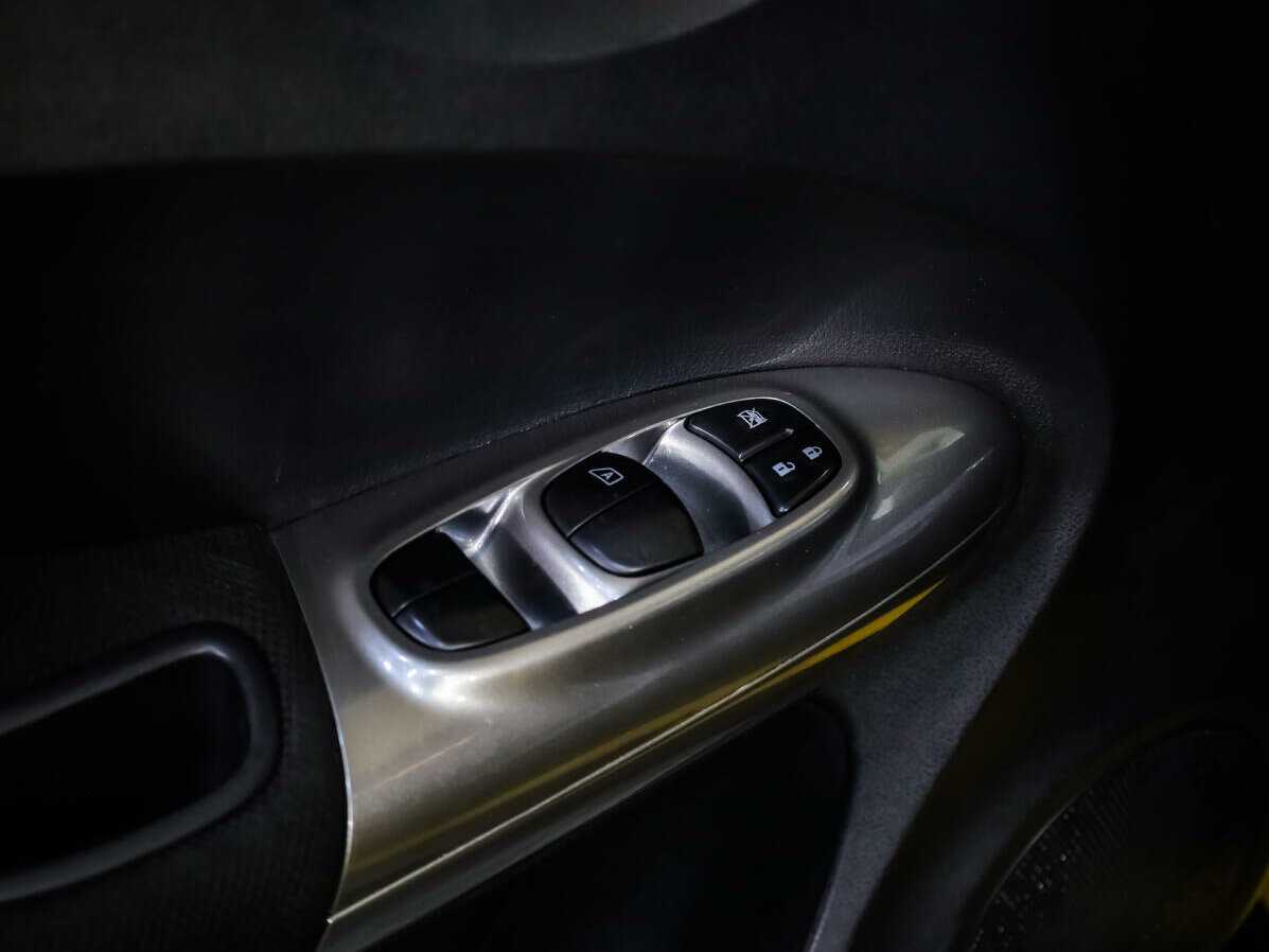 Б/У Ниссан Жук 2014 года. Фото: #17