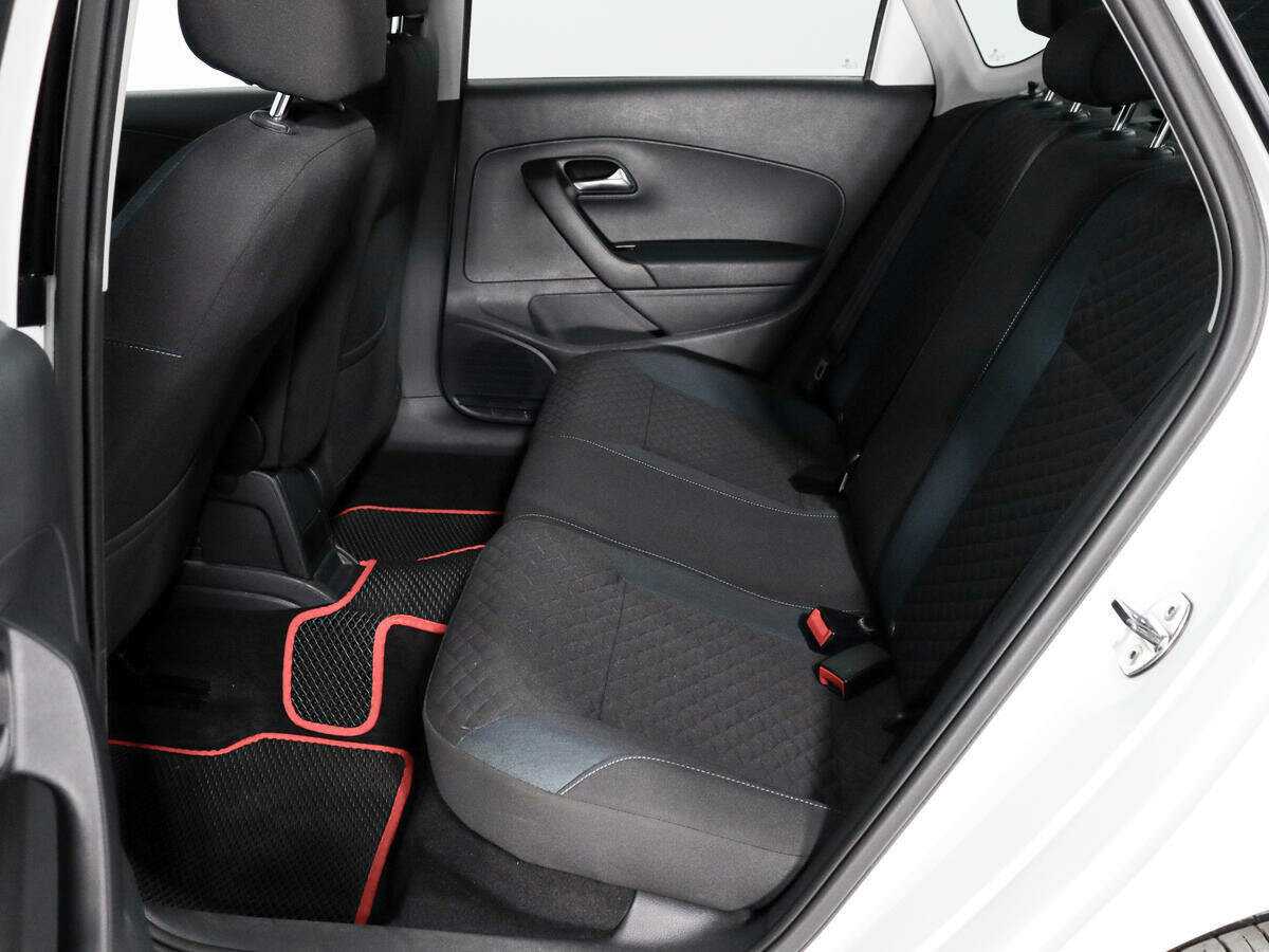 Б/У Фольксваген Поло 2020 года. Фото: #8