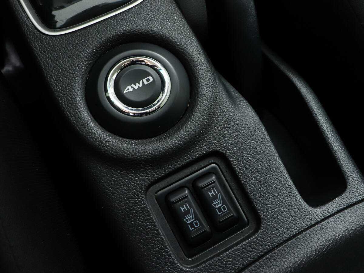 Б/У Митсубиши Оутлэндер 2013 года. Фото: #16