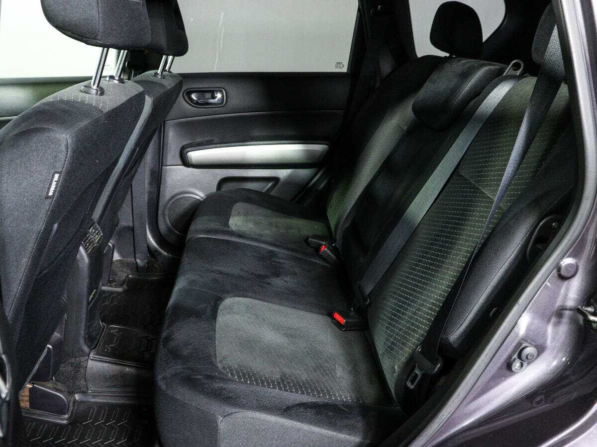 Б/У Ниссан Икс-Трейл 2013 года. Фото: #9