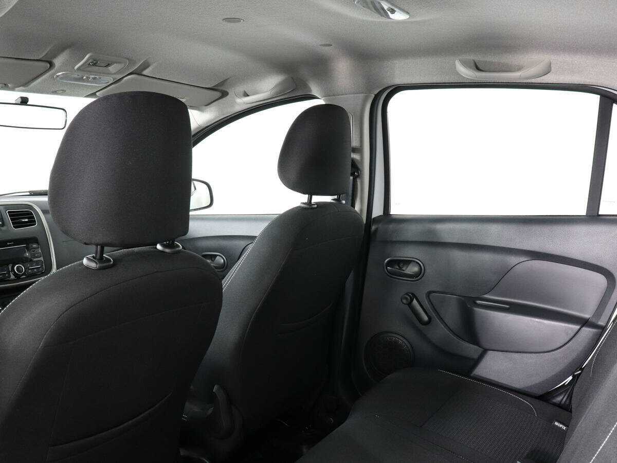 Б/У Рено Логан 2022 года. Фото: #11