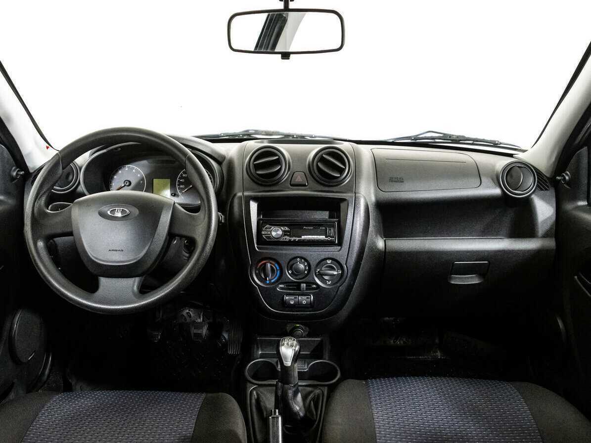 Б/У Лада (ВАЗ) Гранта 2012 года. Фото: #6