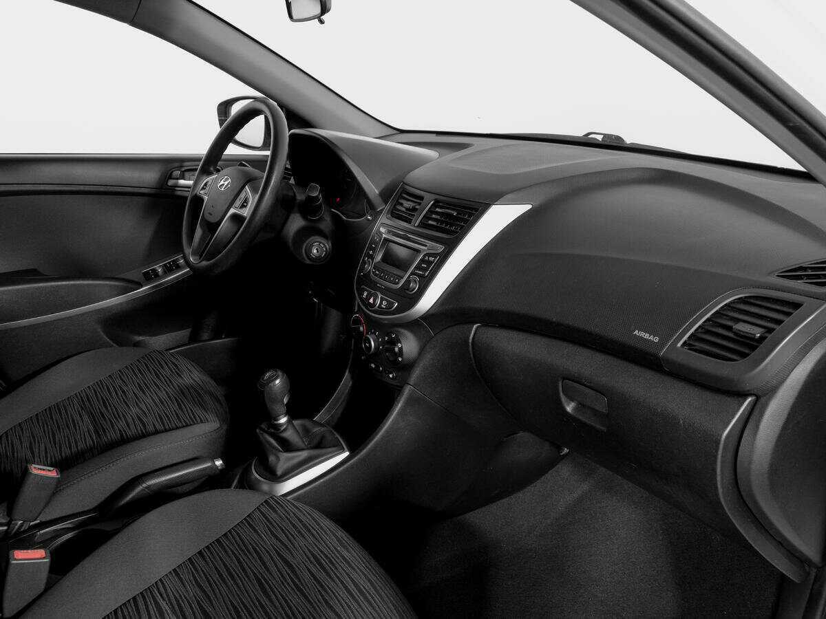 Б/У Хендай Солярис 2016 года. Фото: #8