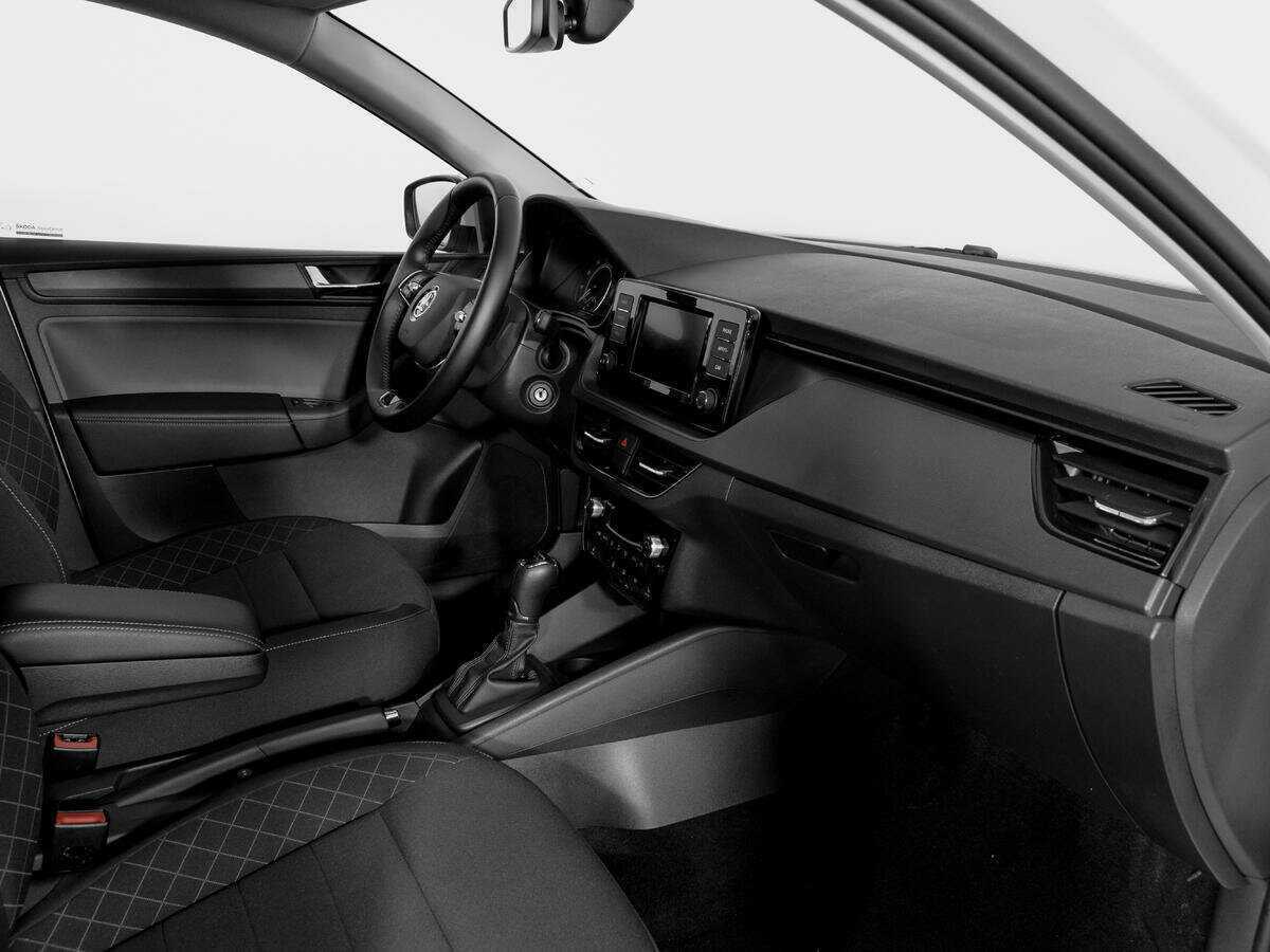 Б/У Шкода Рапид 2020 года. Фото: #8