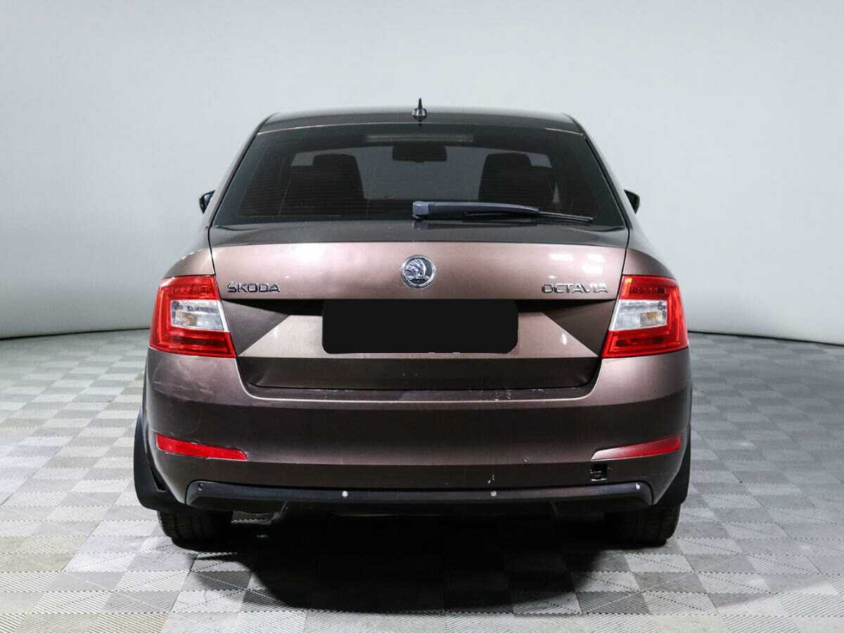 Б/У Шкода Октавия 2013 года. Фото: #4