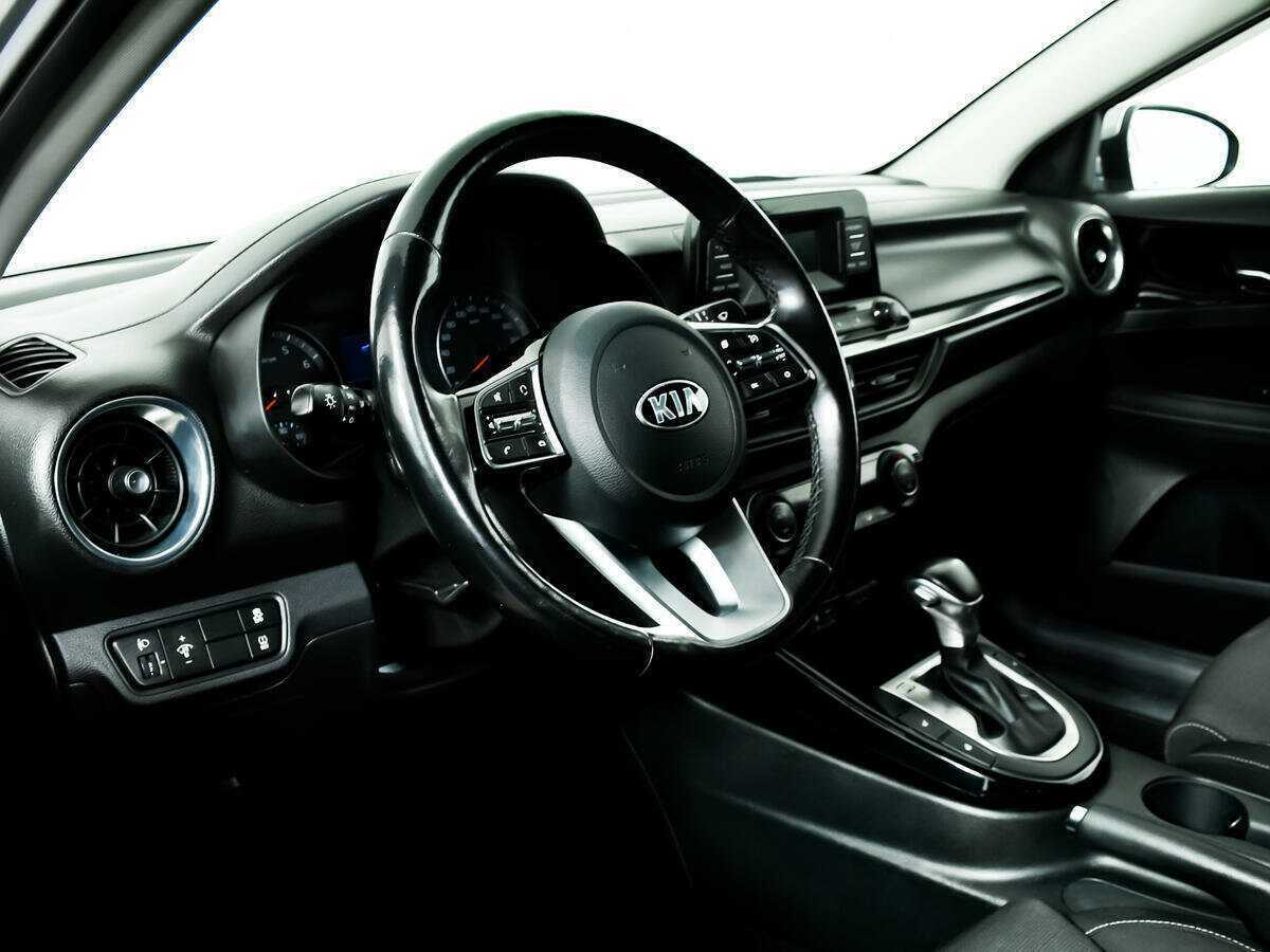 Б/У Киа Церато 2018 года. Фото: #12