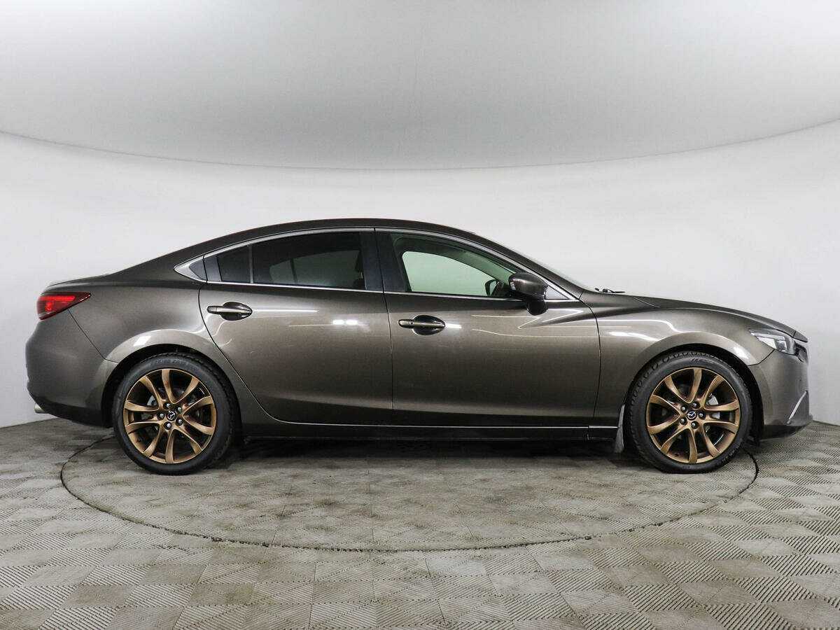 Б/У Мазда 6 2015 года. Фото: #3