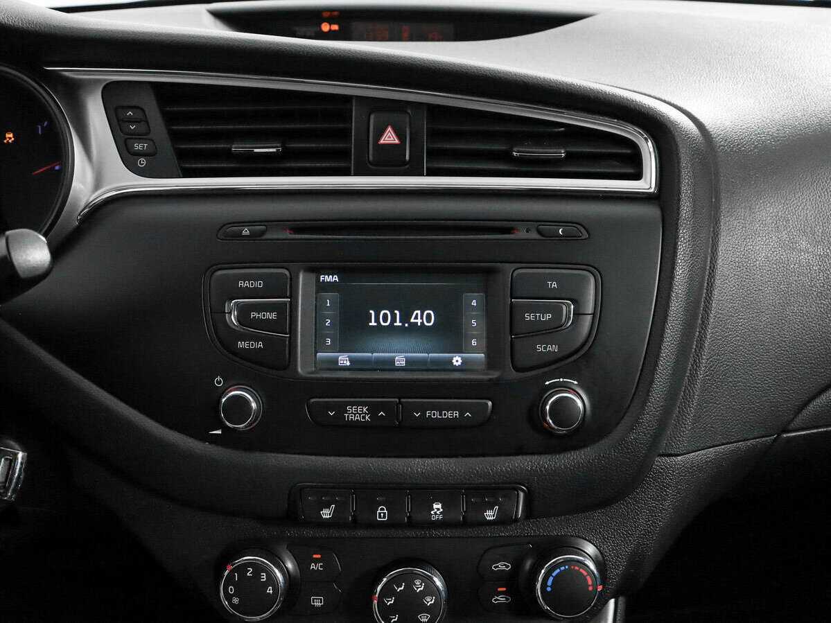 Б/У Киа Сид 2016 года. Фото: #12