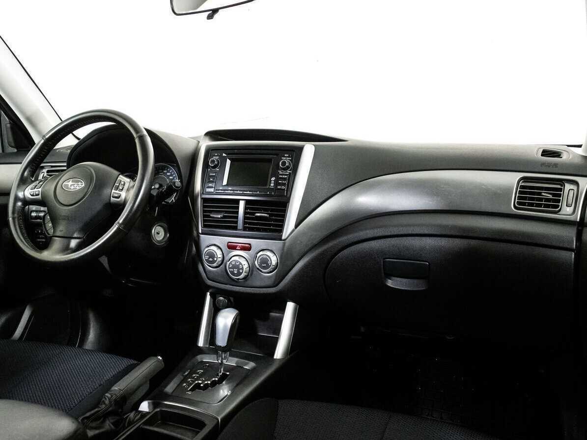 Б/У Субару Форестер 2012 года. Фото: #6