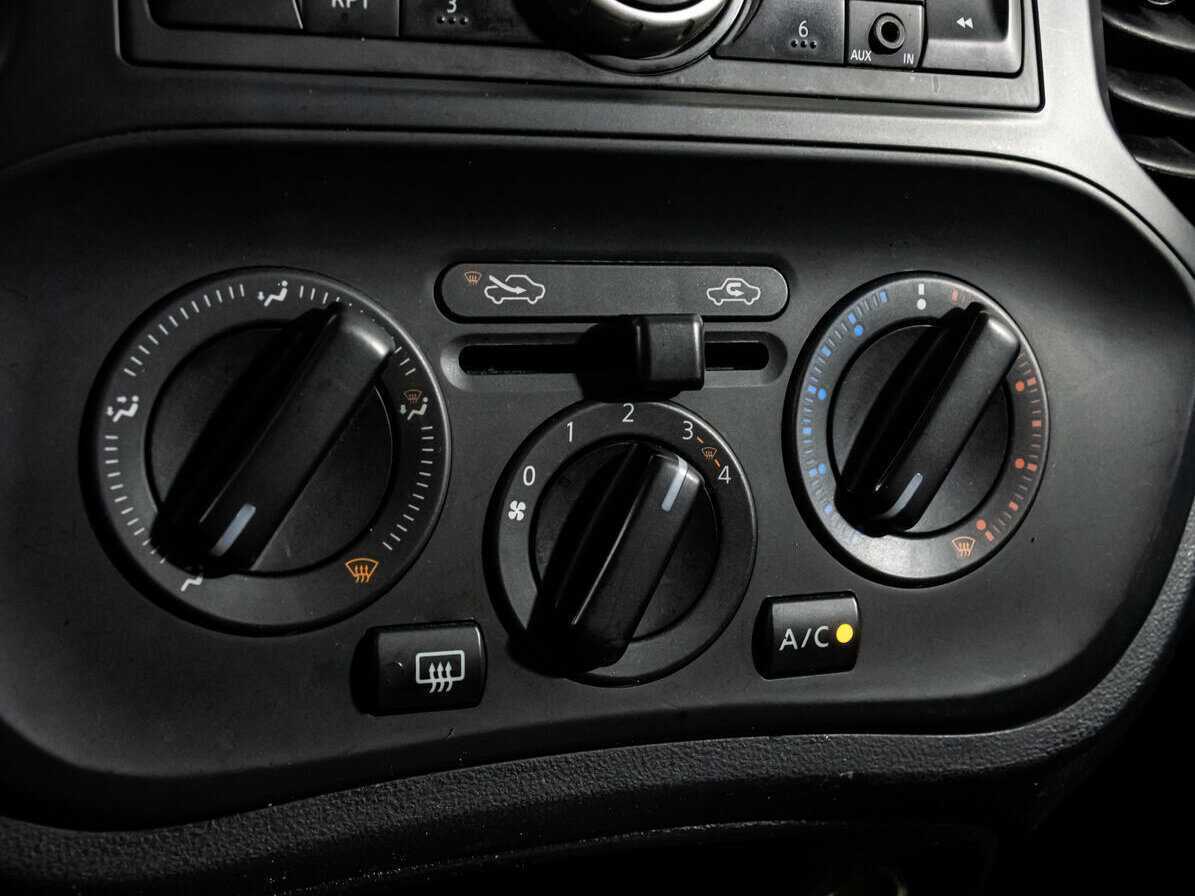 Б/У Ниссан Жук 2014 года. Фото: #14