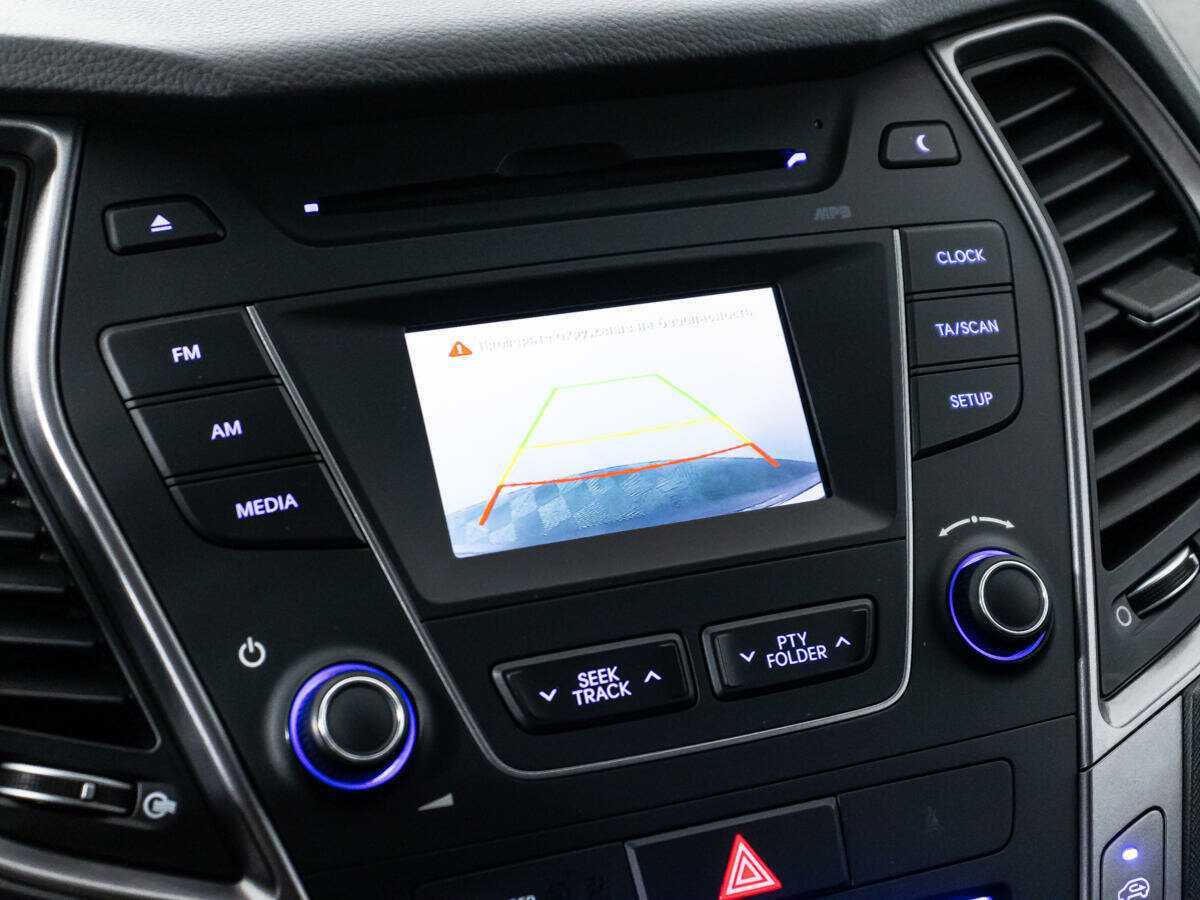 Б/У Хендай Санта Фе 2015 года. Фото: #14