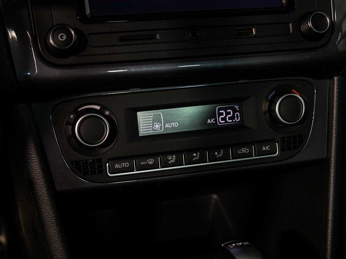 Б/У Фольксваген Поло 2018 года. Фото: #16