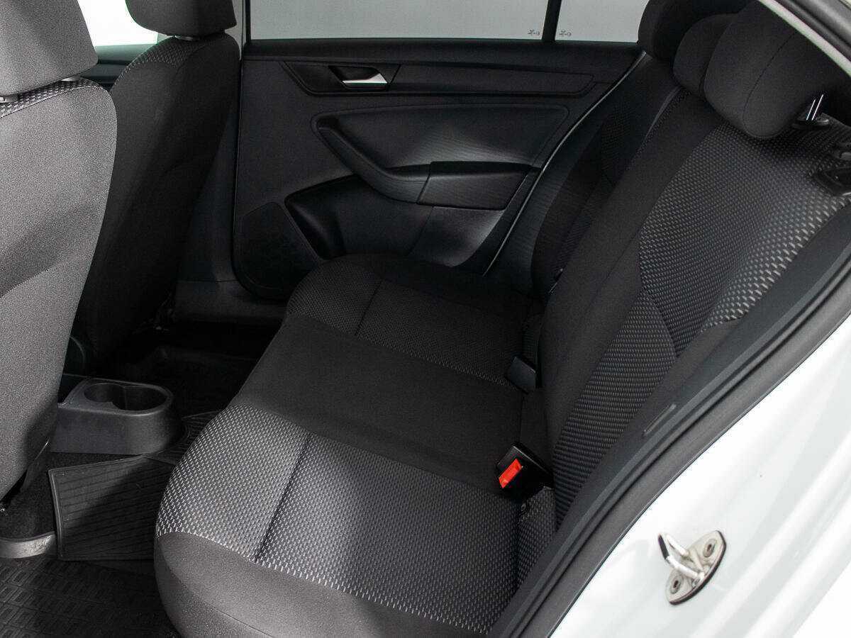 Б/У Фольксваген Поло 2020 года. Фото: #10