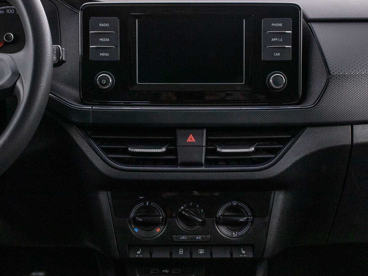 Б/У Фольксваген Поло 2020 года. Фото: #13