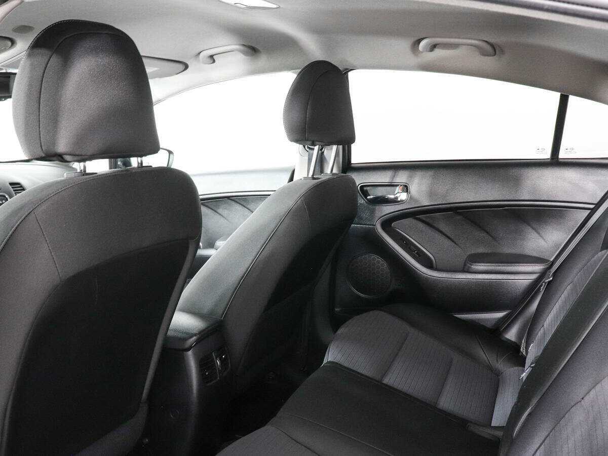 Б/У Киа Церато 2018 года. Фото: #7