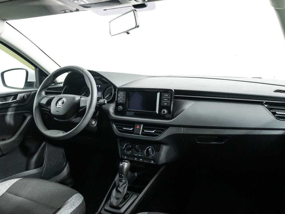 Б/У Шкода Рапид 2021 года. Фото: #8