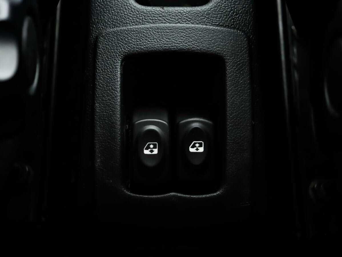 Б/У Рено Сандеро 2013 года. Фото: #14