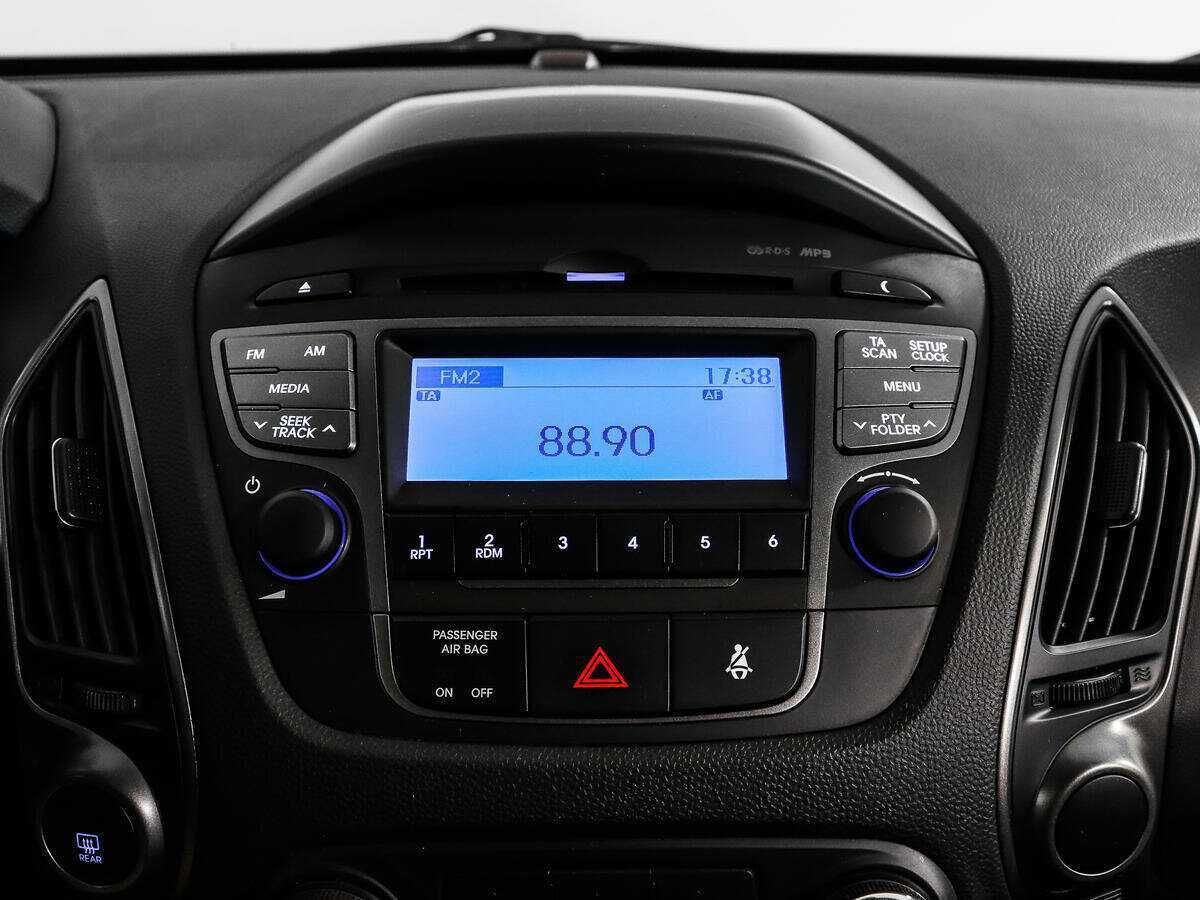 Б/У Хендай ай-икс35 2014 года. Фото: #12