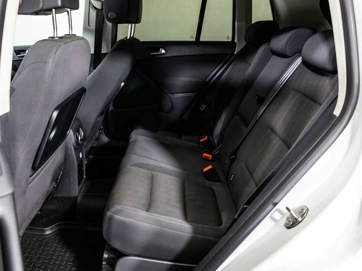 Б/У Фольксваген Тигуан 2013 года. Фото: #7