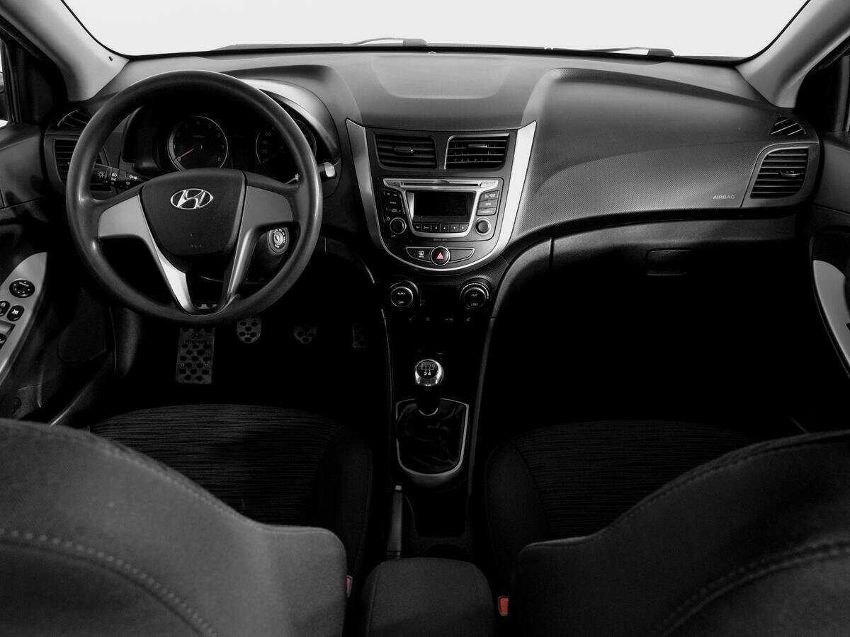 Б/У Хендай Солярис 2016 года. Фото: #11