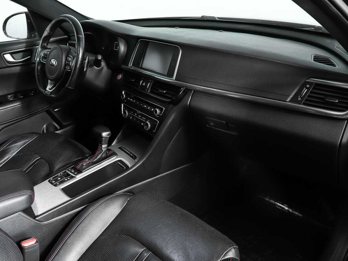 Б/У Киа Оптима 2016 года. Фото: #7