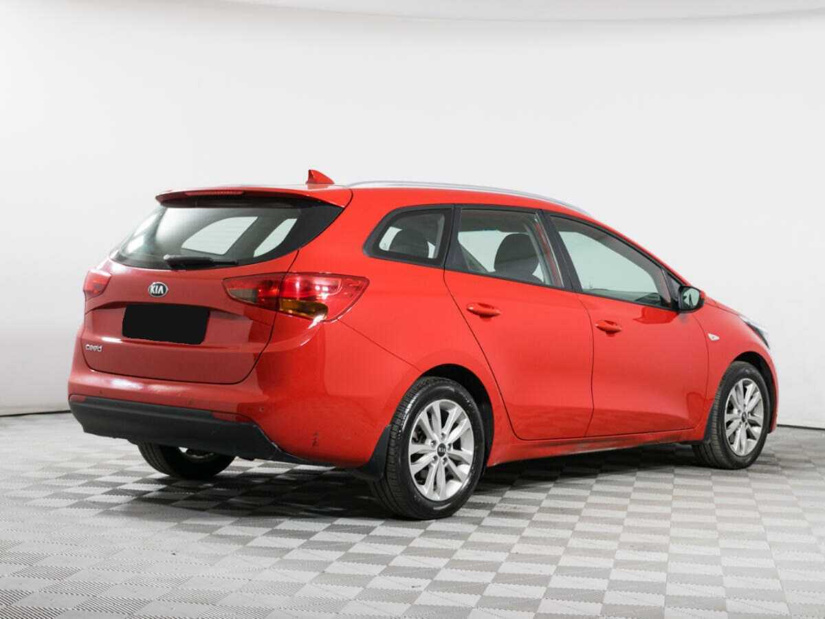 Б/У Киа Сид 2018 года. Фото: #4