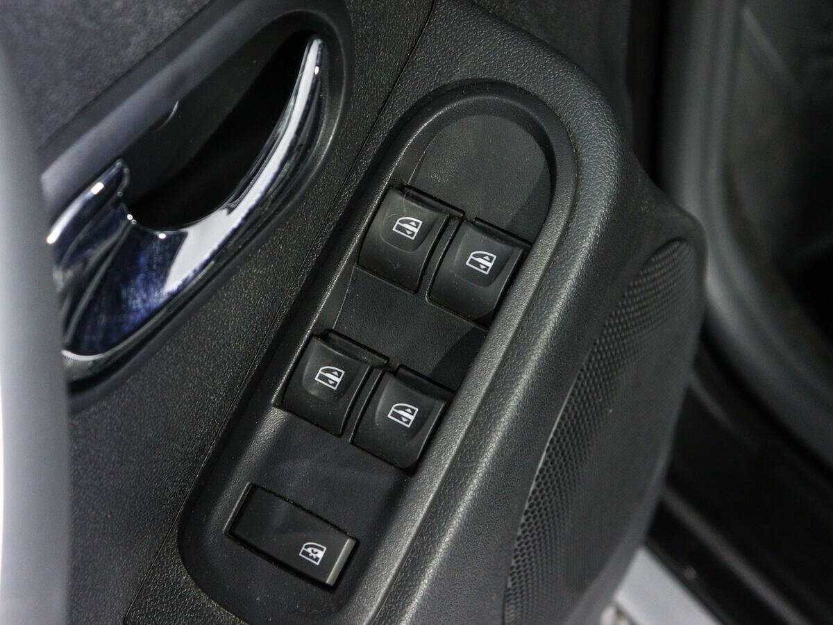 Б/У Ниссан Террано 2019 года. Фото: #14