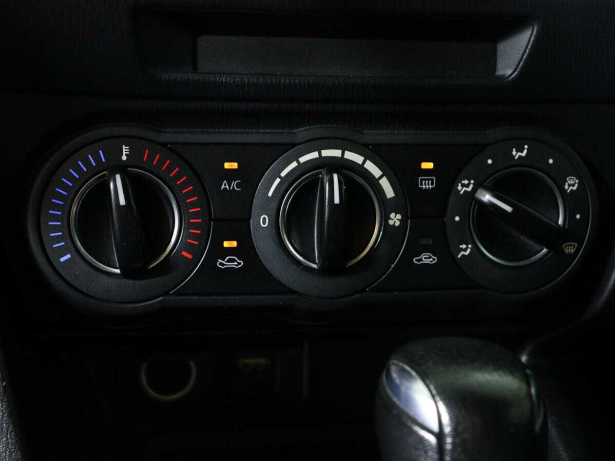 Б/У Мазда 3 2014 года. Фото: #8