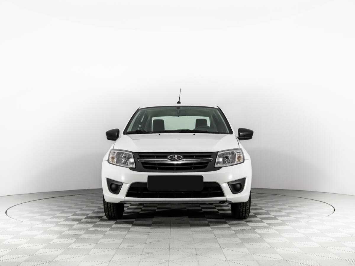 Б/У Лада (ВАЗ) Гранта 2018 года. Фото: #1